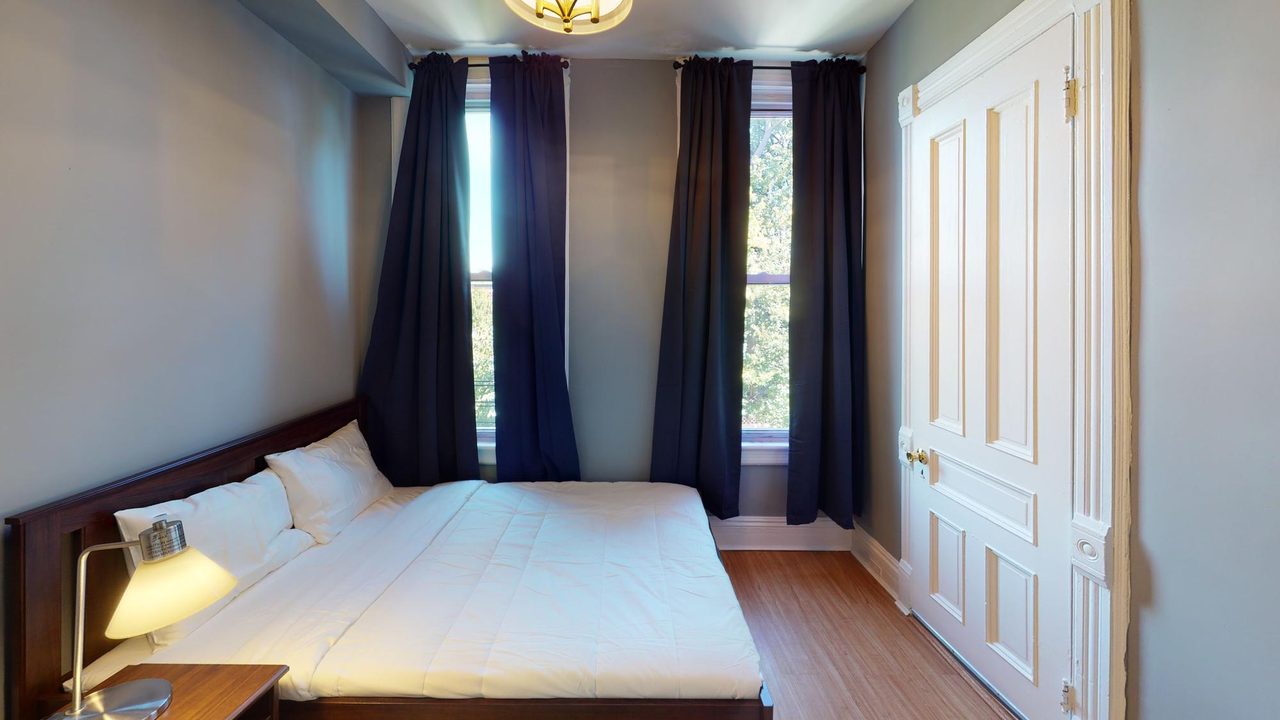  #586: Sunset Park - Full Bedroom C  -  #586: Sunset Park  - Gallery -  3