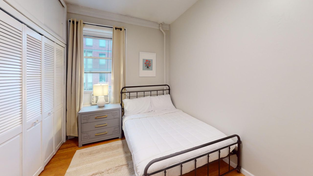  #1606: Chelsea - Full Bedroom C  -  #1606: Chelsea  - Gallery -  14
