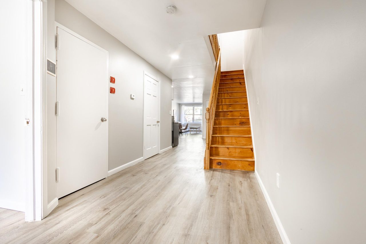  #1078: Fort Greene - Full Bedroom A  -  #1078: Fort Greene  - Gallery -  11