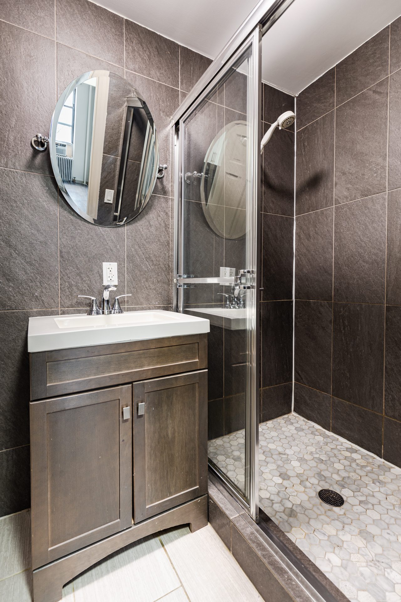 #1725: East Village - Studio (Queen) - #1725: East Village - Gallery - 5