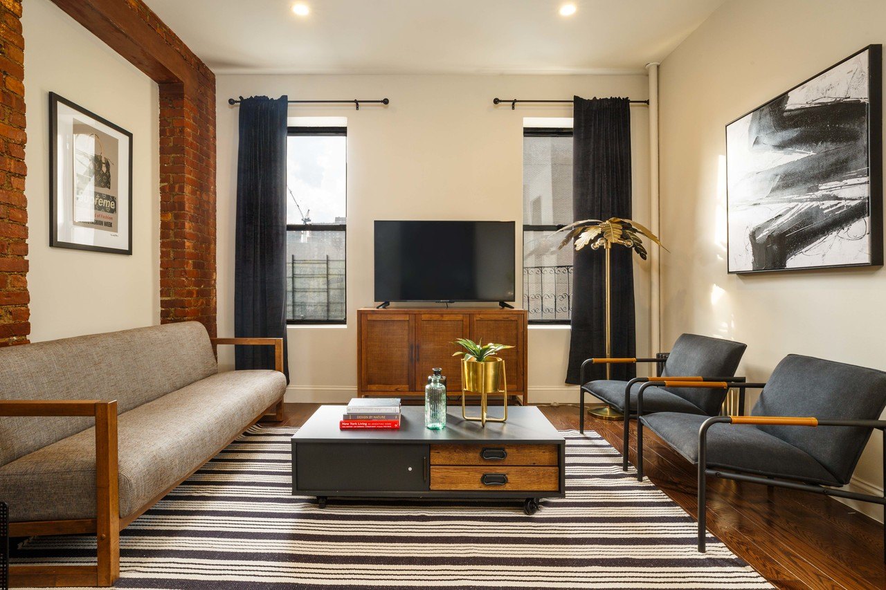 #125: West Harlem - Full Bedroom B - #125: West Harlem - Gallery - 7