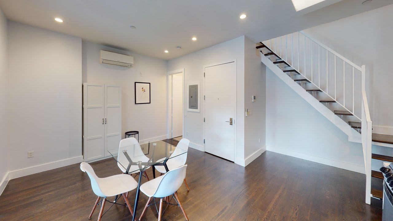 #1563: Bedford-Stuyvesant - Full Bedroom D - 6
