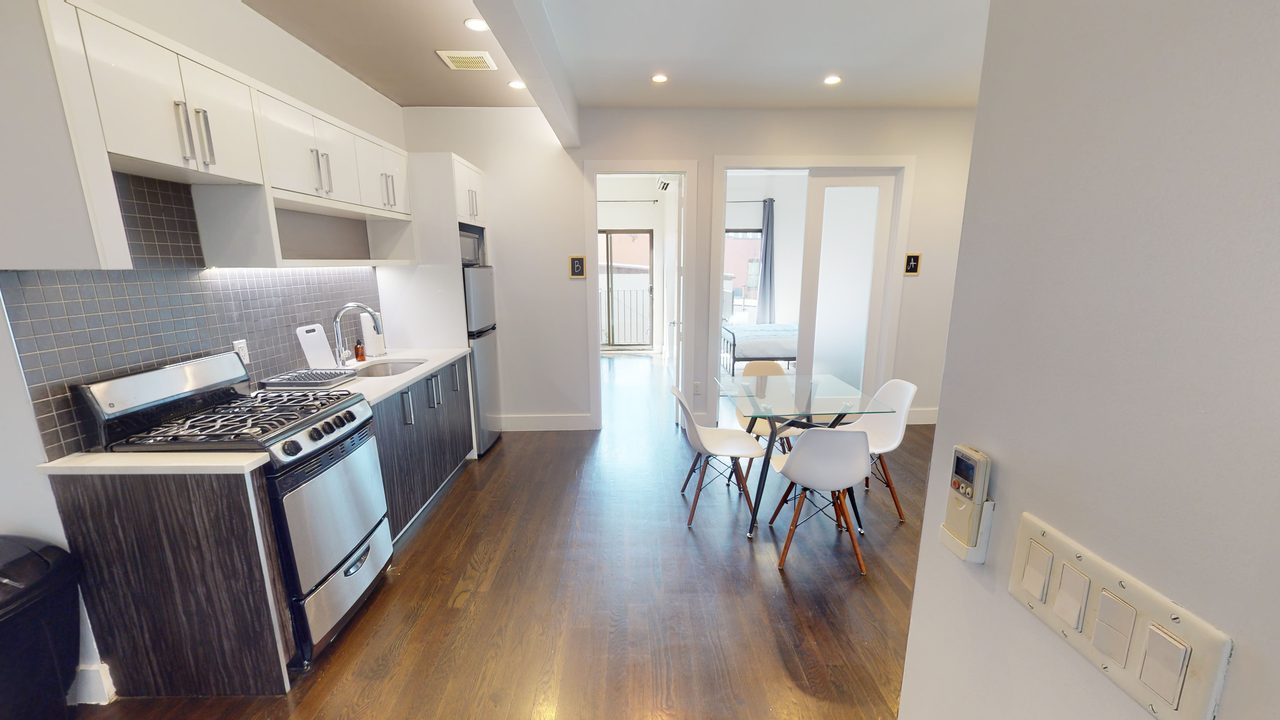 #1563: Bedford-Stuyvesant - Full Bedroom D - 5