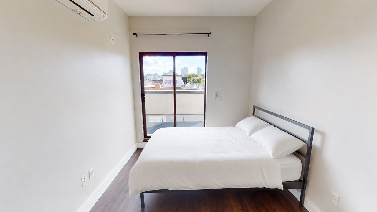 #1563: Bedford-Stuyvesant - Full Bedroom C - 1