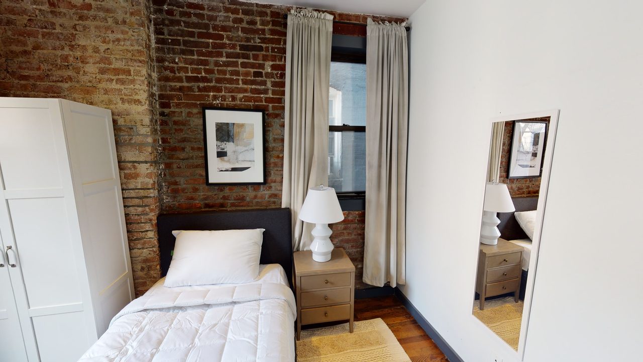 #157: Upper East Side - Twin Bedroom A - 3
