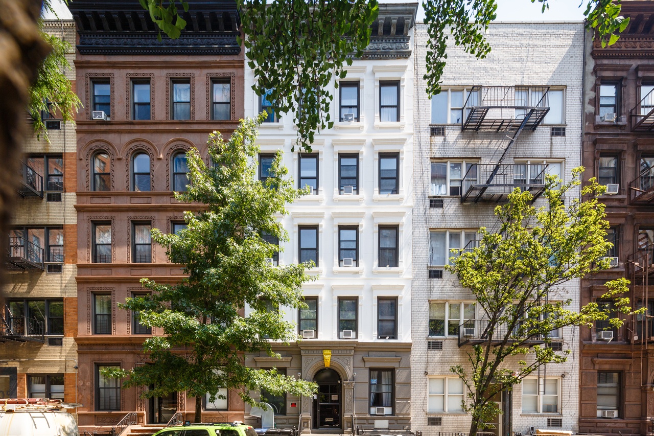 #157: Upper East Side - Twin Bedroom A - 9