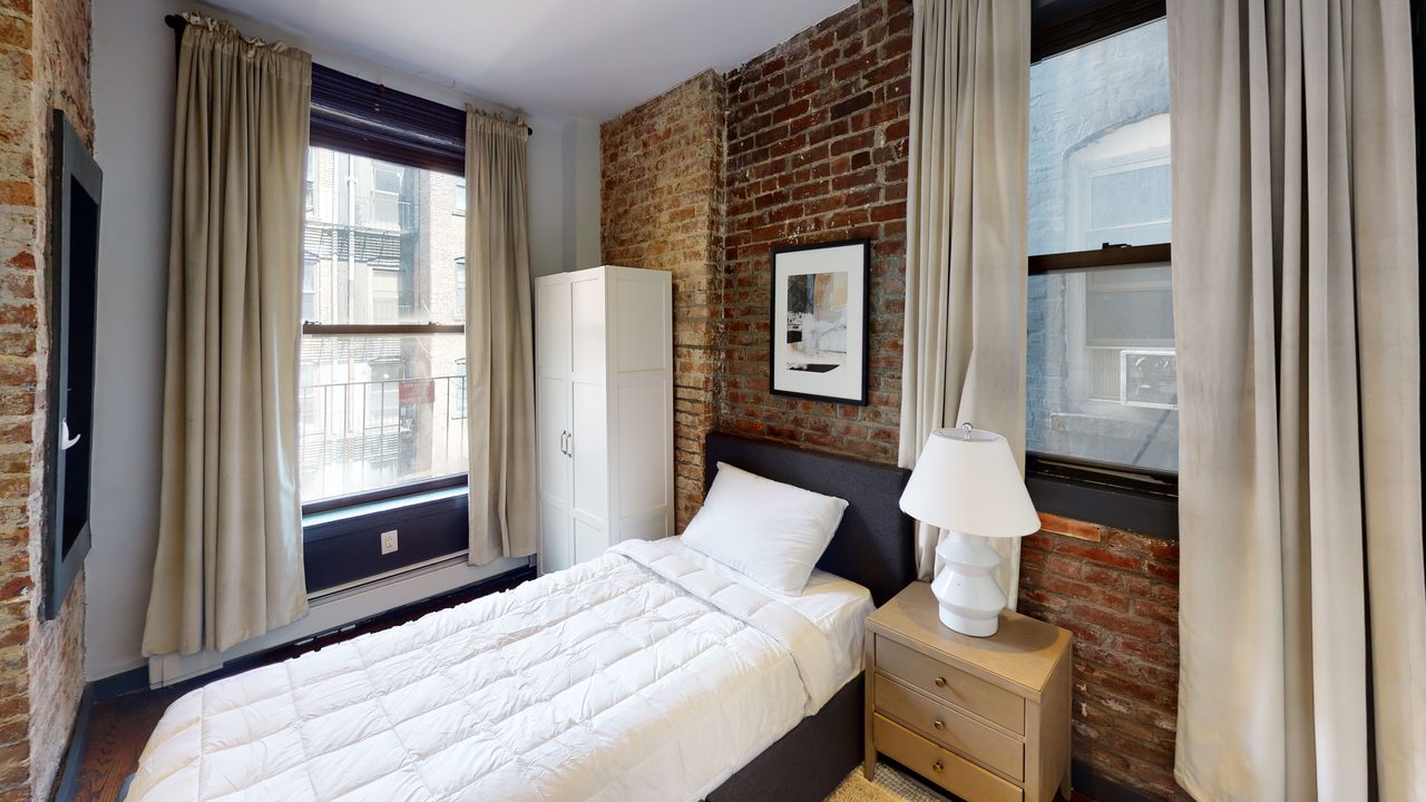 #157: Upper East Side - Twin Bedroom A - 2