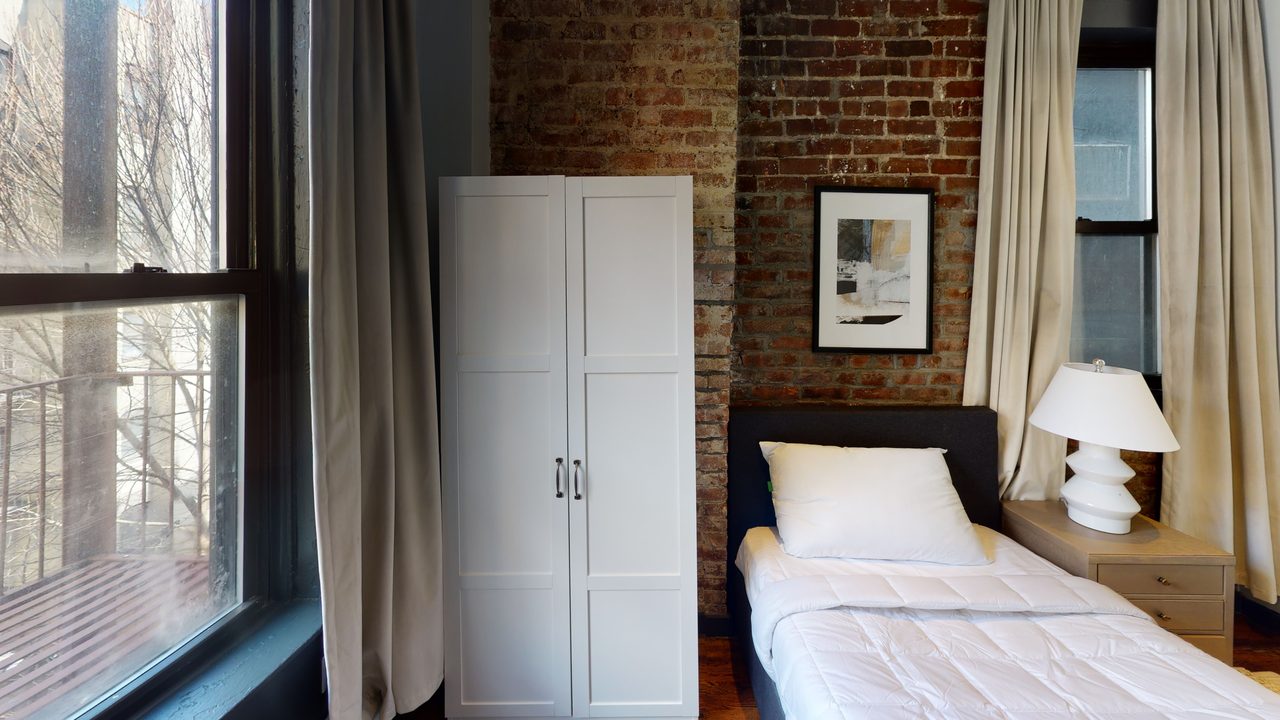 #157: Upper East Side - Twin Bedroom A - 1