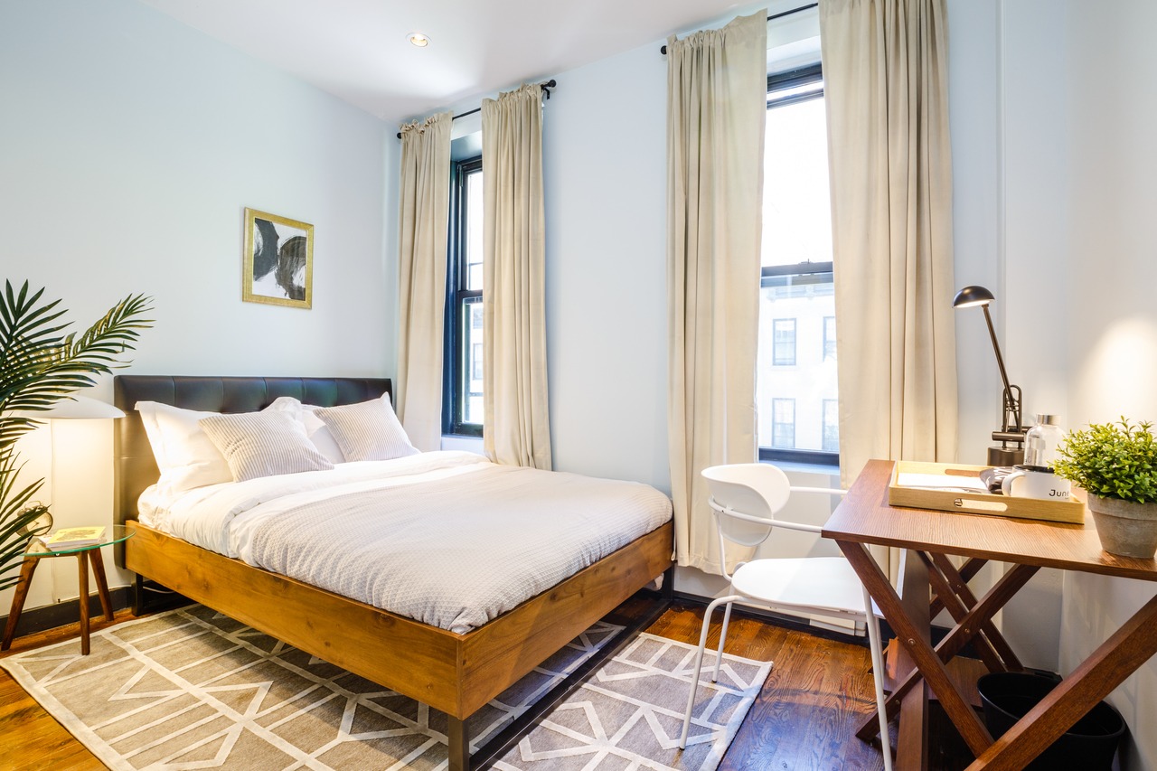 #157: Upper East Side - Queen Bedroom D - #157: Upper East Side - Gallery - 8
