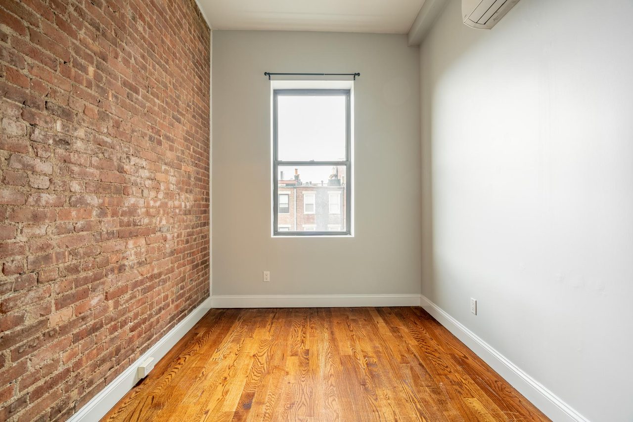 #1533: Central Harlem - 1 Bedroom (Queen) - #1533: Central Harlem - Gallery - 13