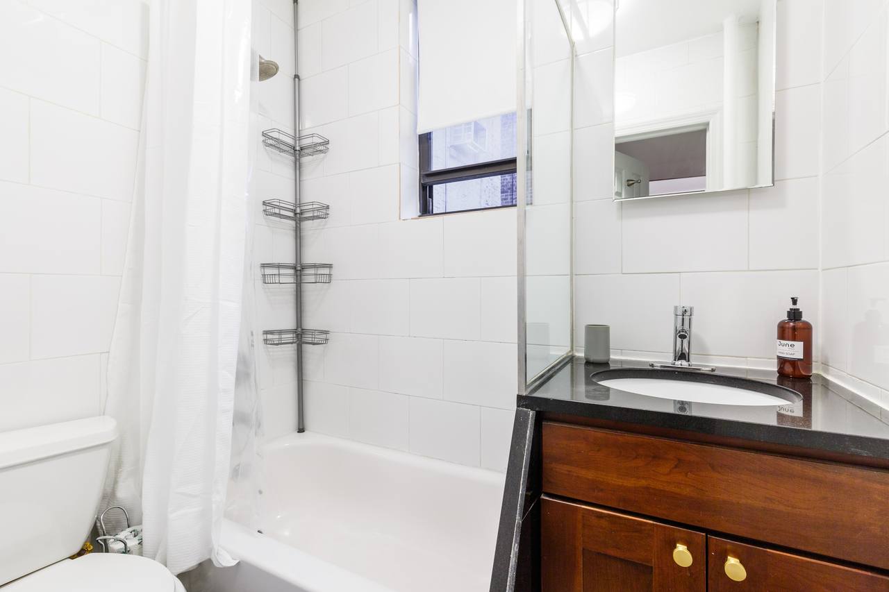  #283: Columbus Circle - 1 Bedroom (Full)  -  #283: Columbus Circle  - Gallery -  6