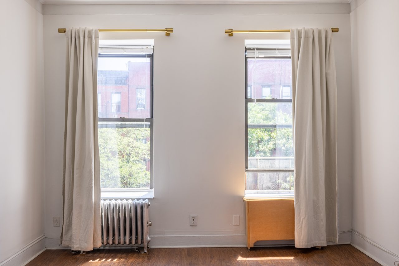 #1354: Upper West Side - 1 Bedroom (Queen) - 3
