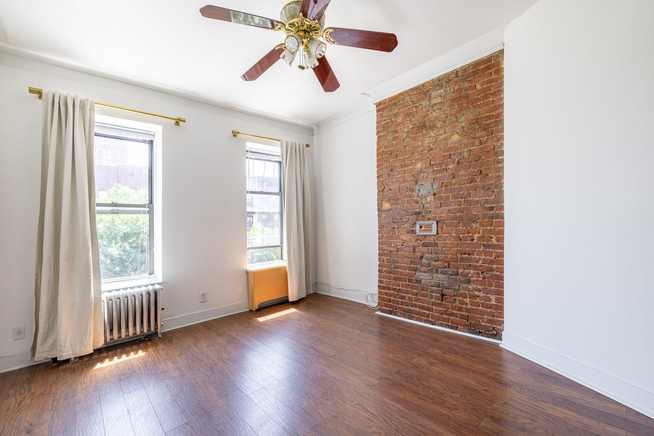 #1354: Upper West Side - 1 Bedroom (Queen) - 7