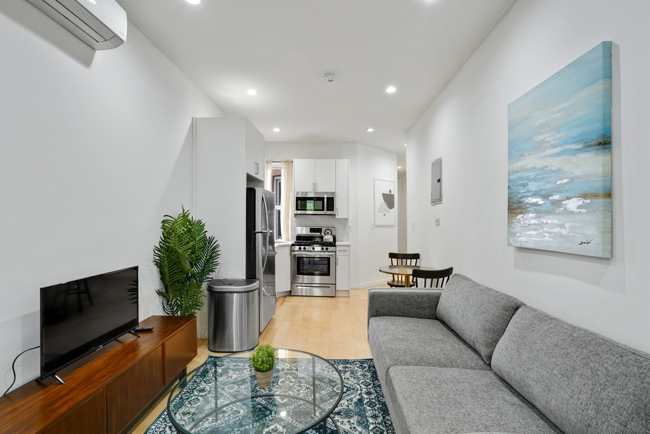 #425: Bedford-Stuyvesant - Twin Bedroom 3B - 13