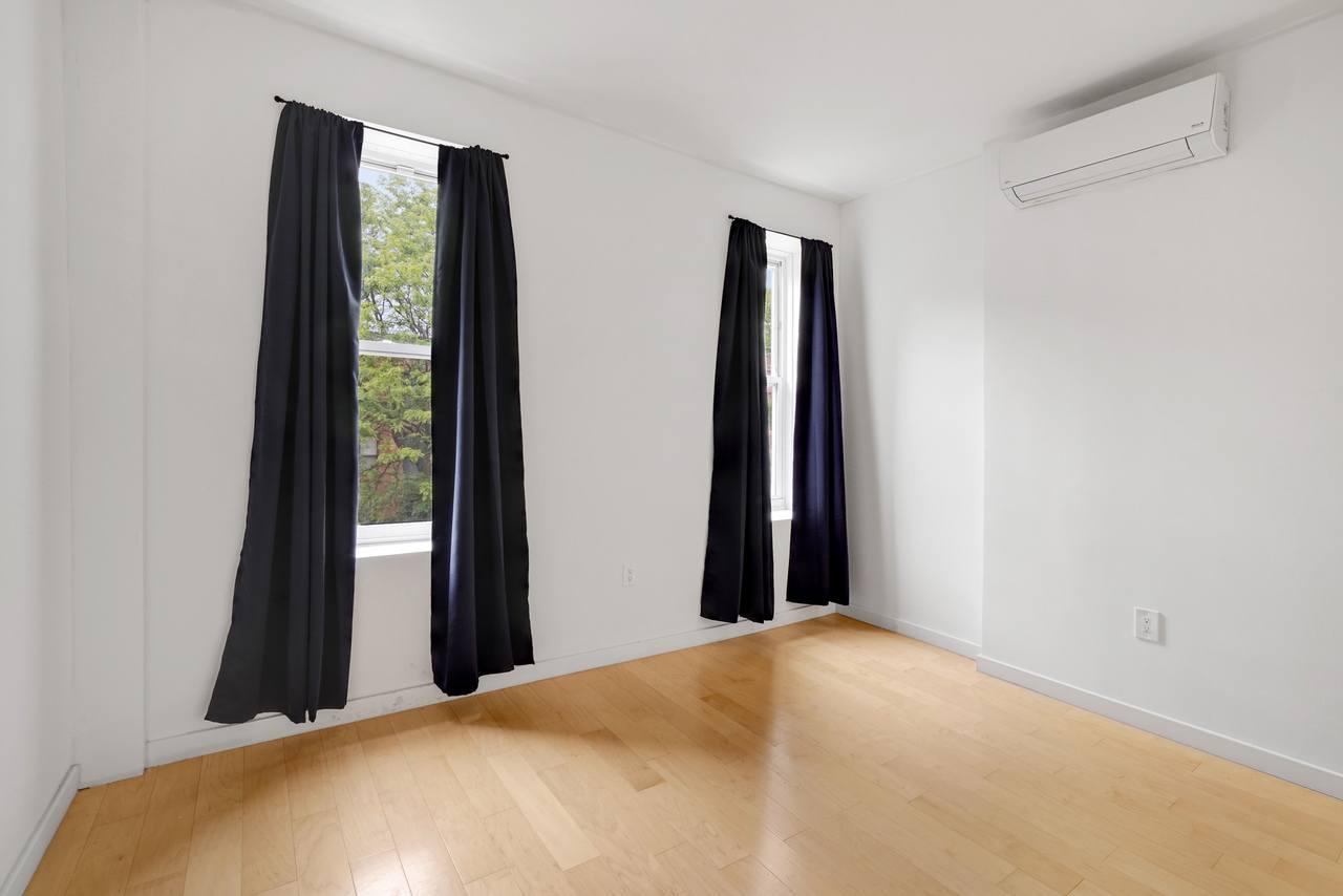 #425: Bedford-Stuyvesant - Full Bedroom 3A - 19