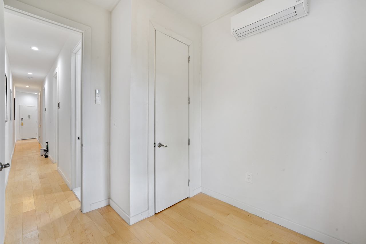  #425: Bedford-Stuyvesant - Twin Bedroom 3D  -  #425: Bedford-Stuyvesant  - Gallery -  13