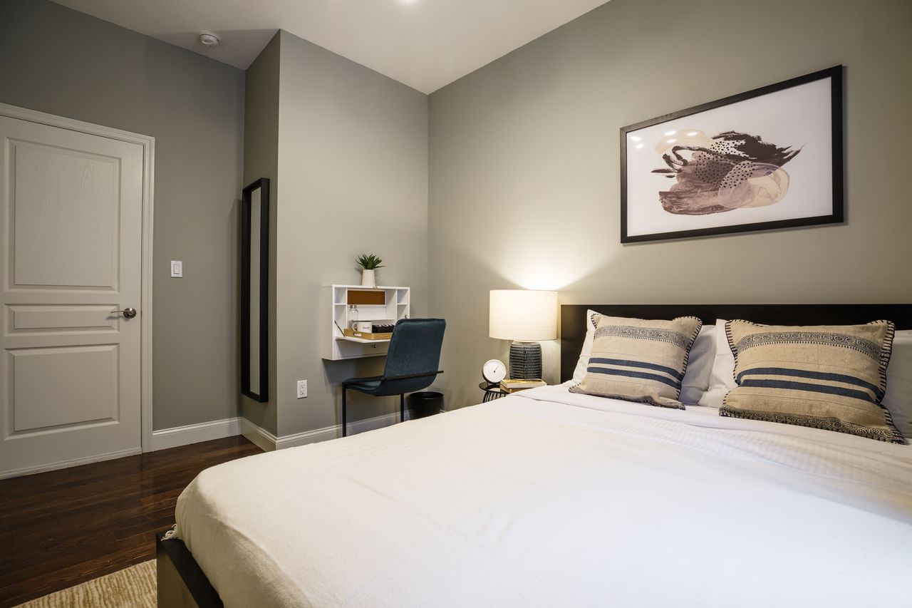 #213: West Harlem - Queen Bedroom C - #213: West Harlem - Gallery - 1