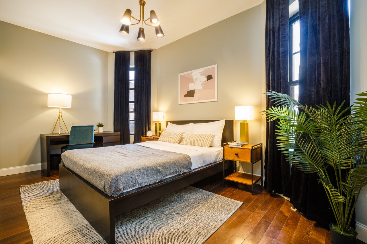 #213: West Harlem - Queen Bedroom D - #213: West Harlem - Gallery - 1