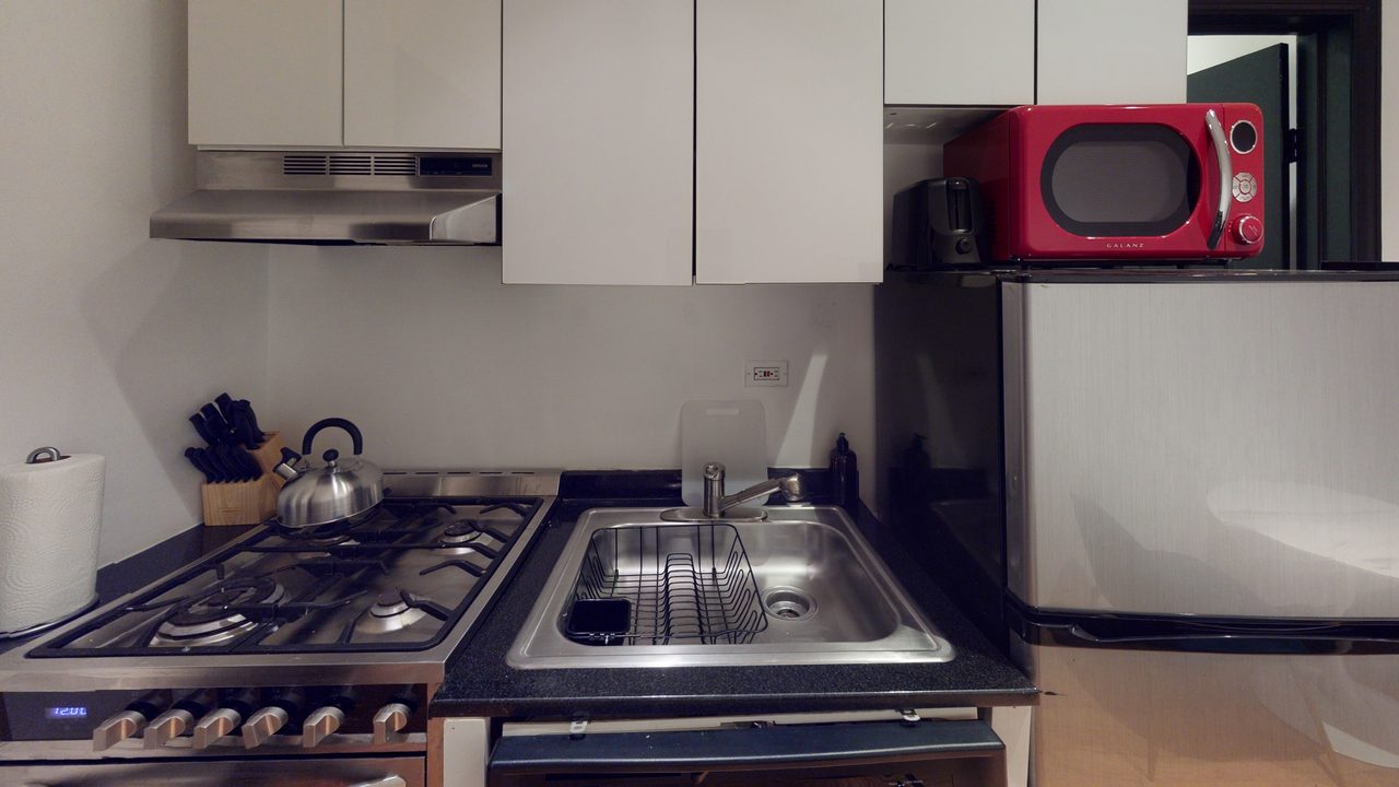  #717: East Village - 1 Bedroom (Queen)  -  #717: East Village  - Gallery -  12