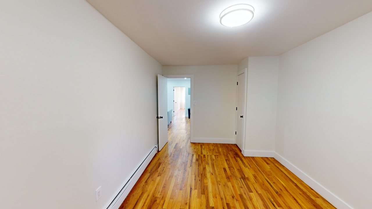 #1793: Bedford-Stuyvesant - Queen Bedroom B - 4