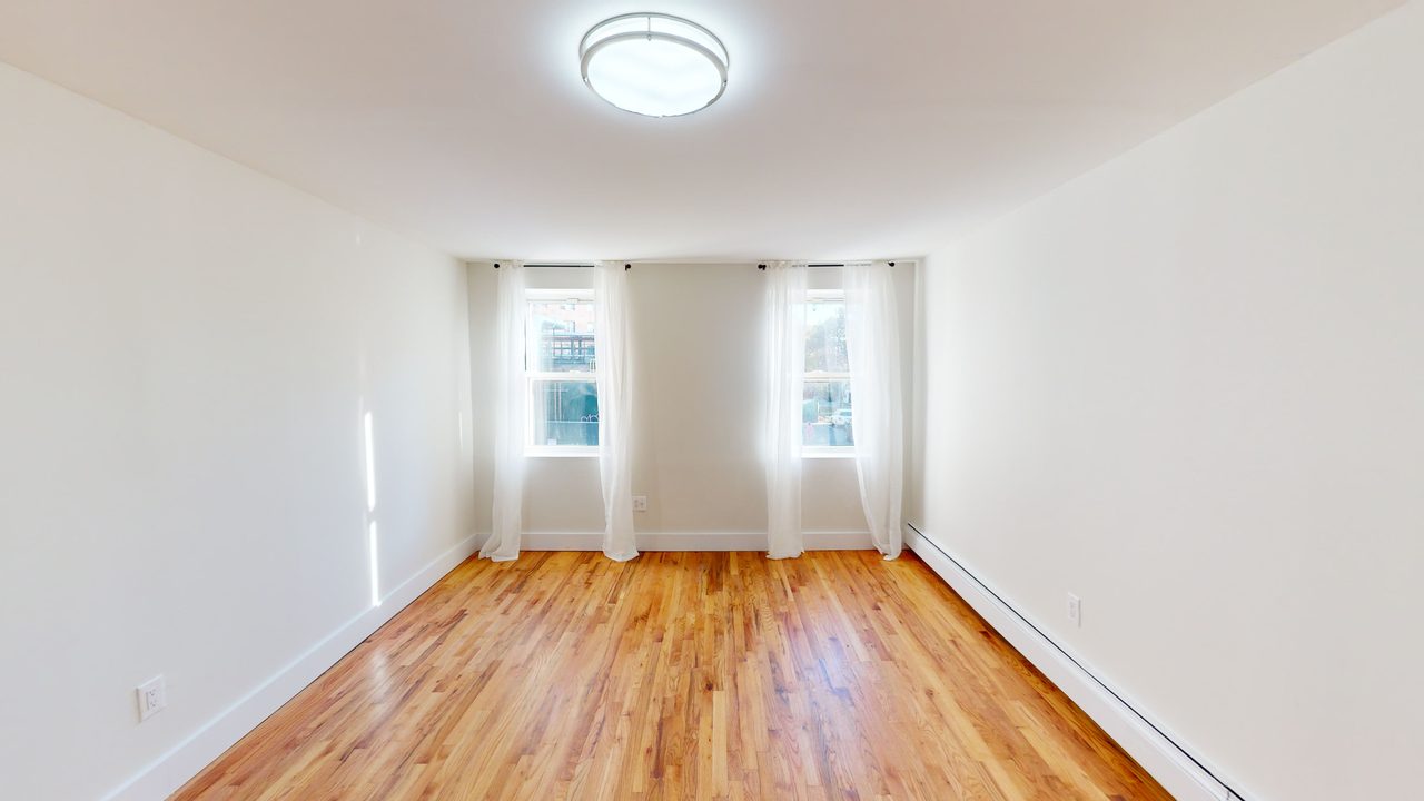 #1793: Bedford-Stuyvesant - Queen Room C - 11