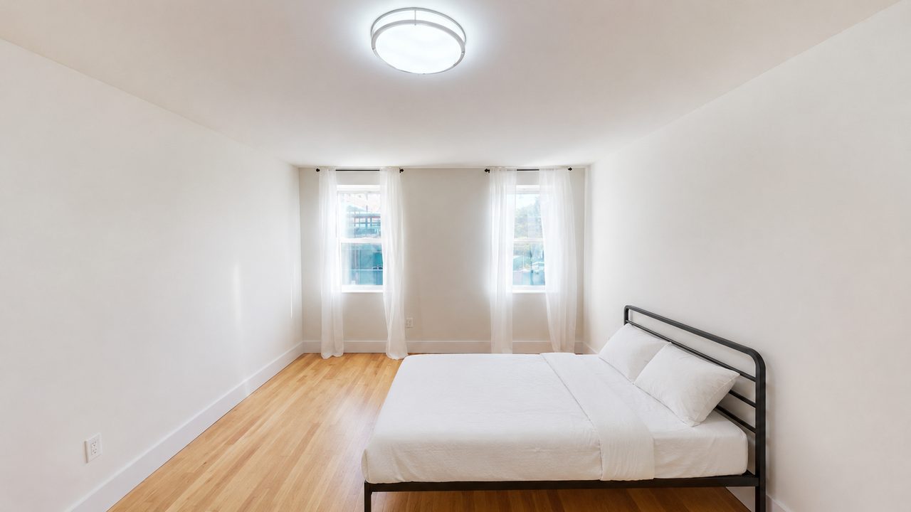#1793: Bedford-Stuyvesant - Queen Room C - 12