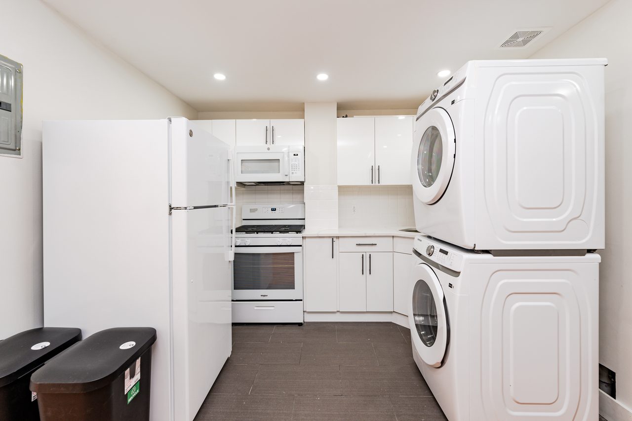 #1793: Bedford-Stuyvesant - Queen Room A - 4