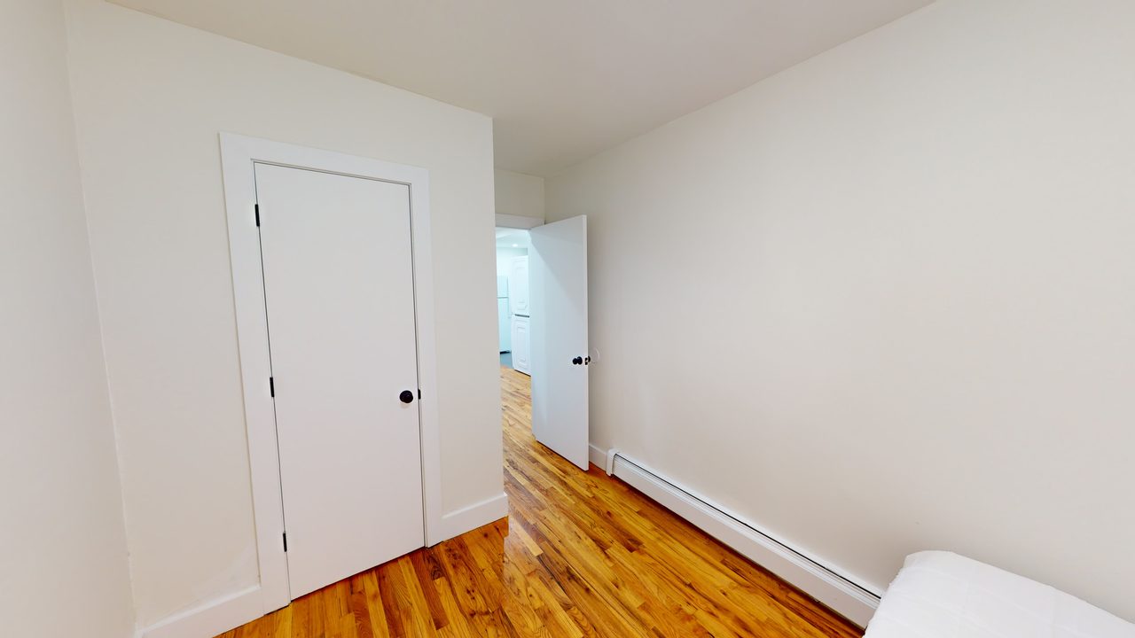 #1793: Bedford-Stuyvesant - Queen Room A - 10