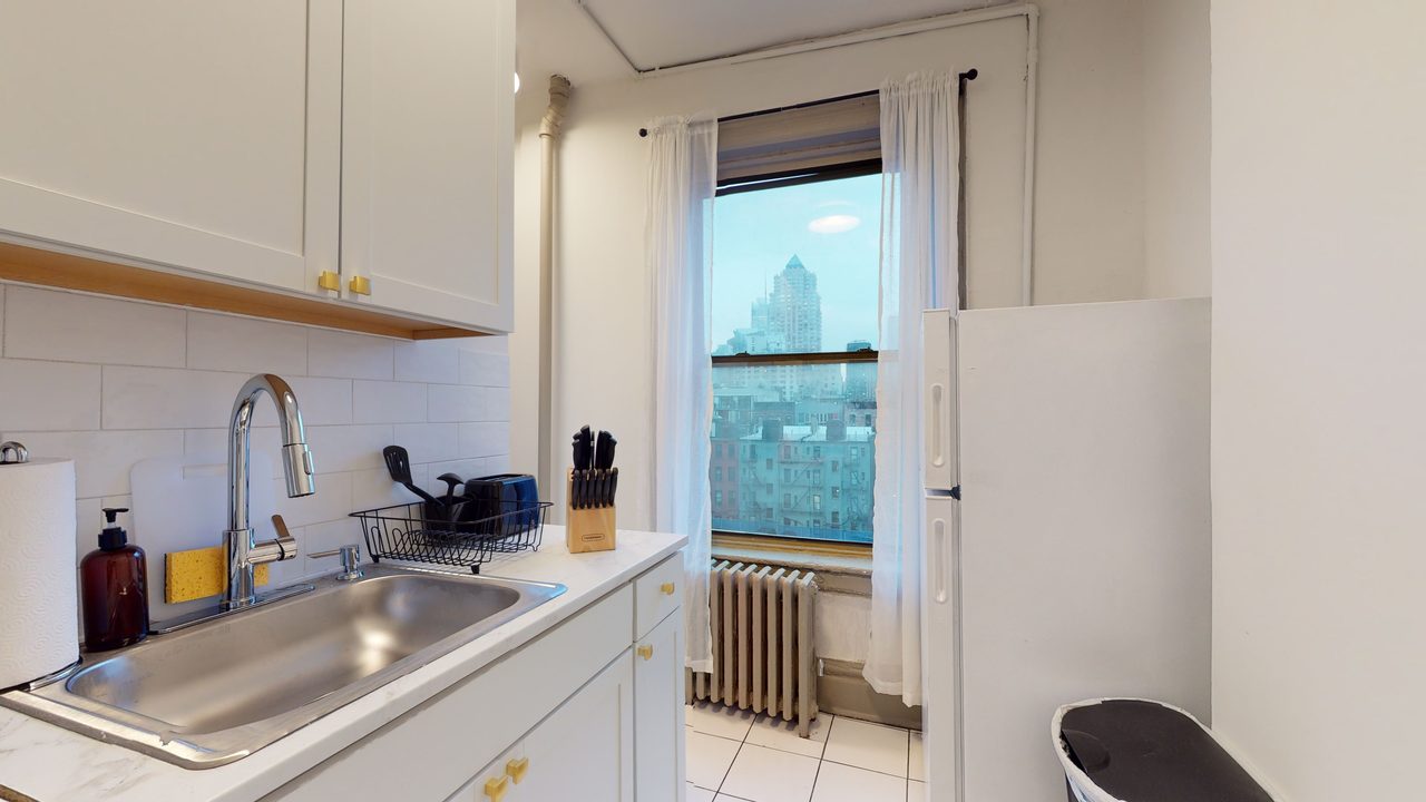 #682: Columbus Circle - 1 Bedroom (Full) - #682: Columbus Circle - Gallery - 14