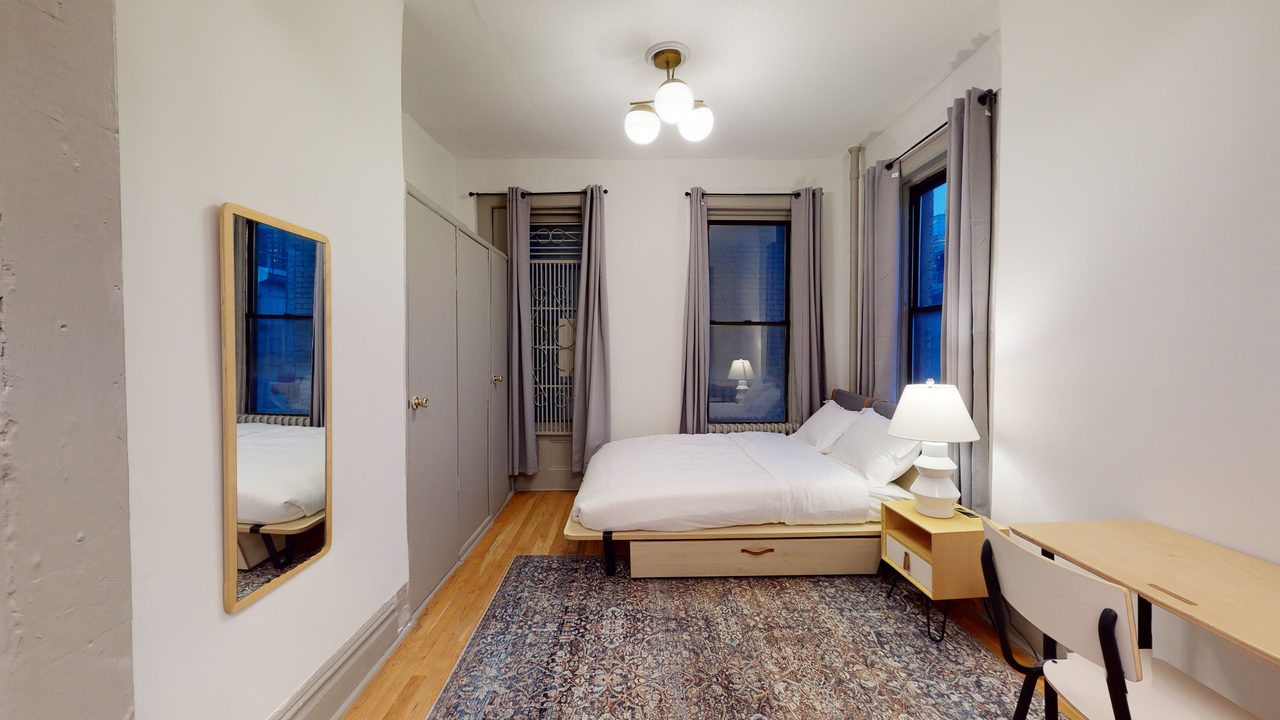 #682: Columbus Circle - 1 Bedroom (Full) - #682: Columbus Circle - Gallery - 5