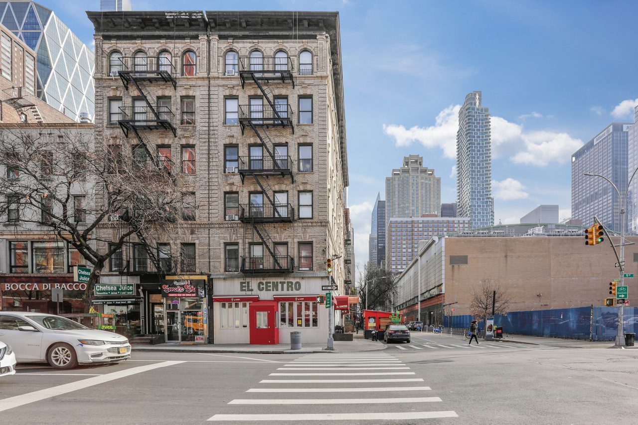 #682: Columbus Circle - 1 Bedroom (Full) - #682: Columbus Circle - Gallery - 3