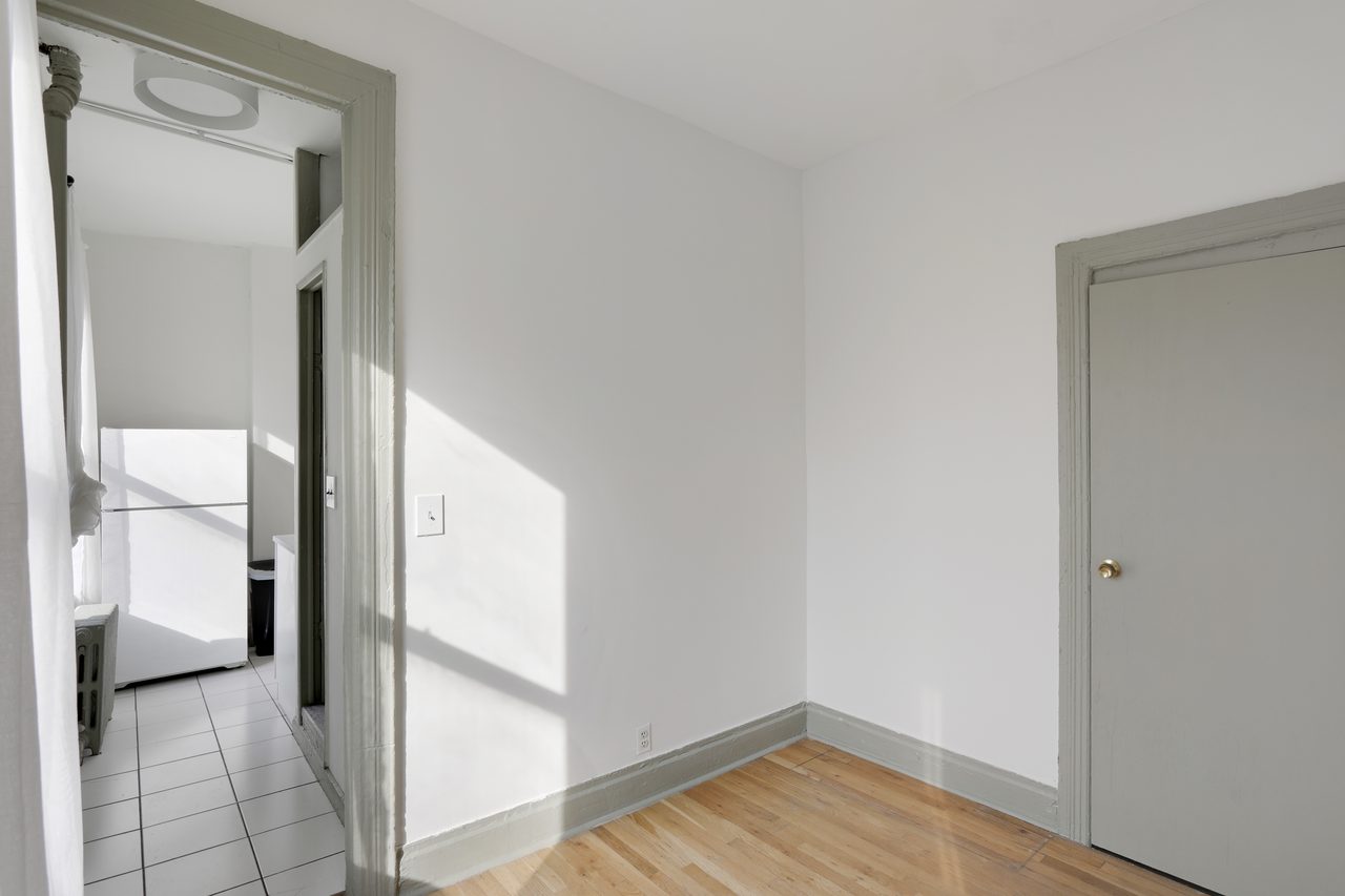 #682: Columbus Circle - 1 Bedroom (Full) - #682: Columbus Circle - Gallery - 20