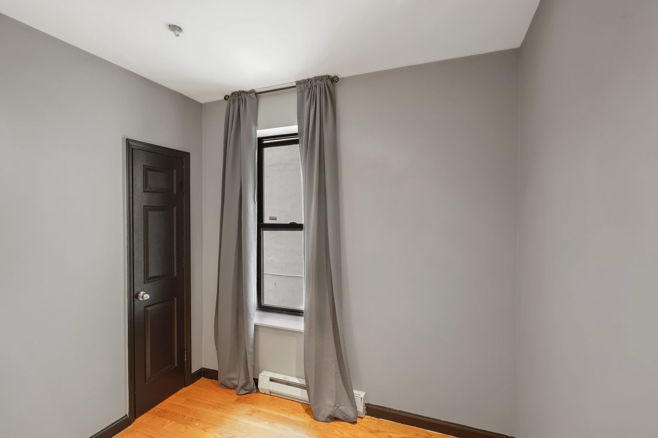 #550: Upper West Side - Full Bedroom C - 1