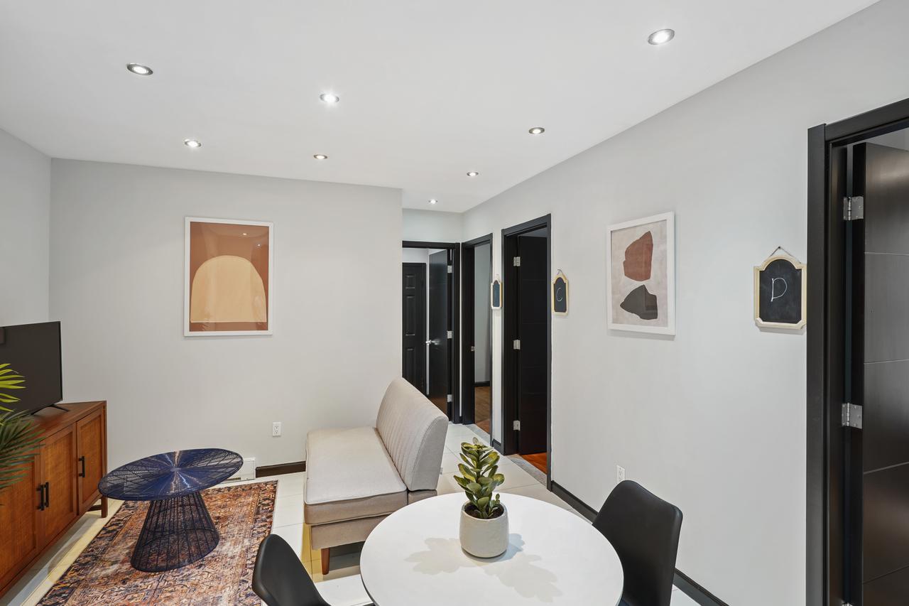 #550: Upper West Side - Full Bedroom C - 7