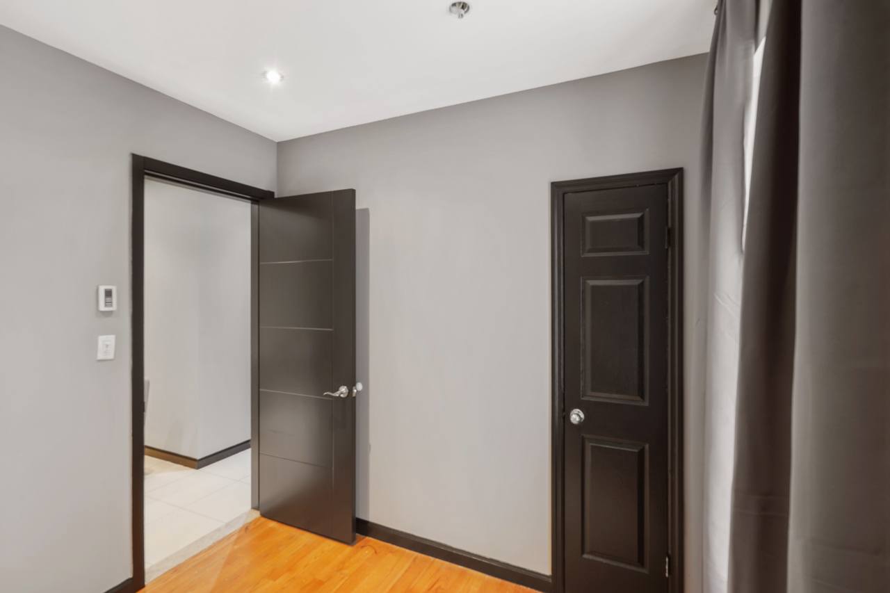 #550: Upper West Side - Full Bedroom C - 3