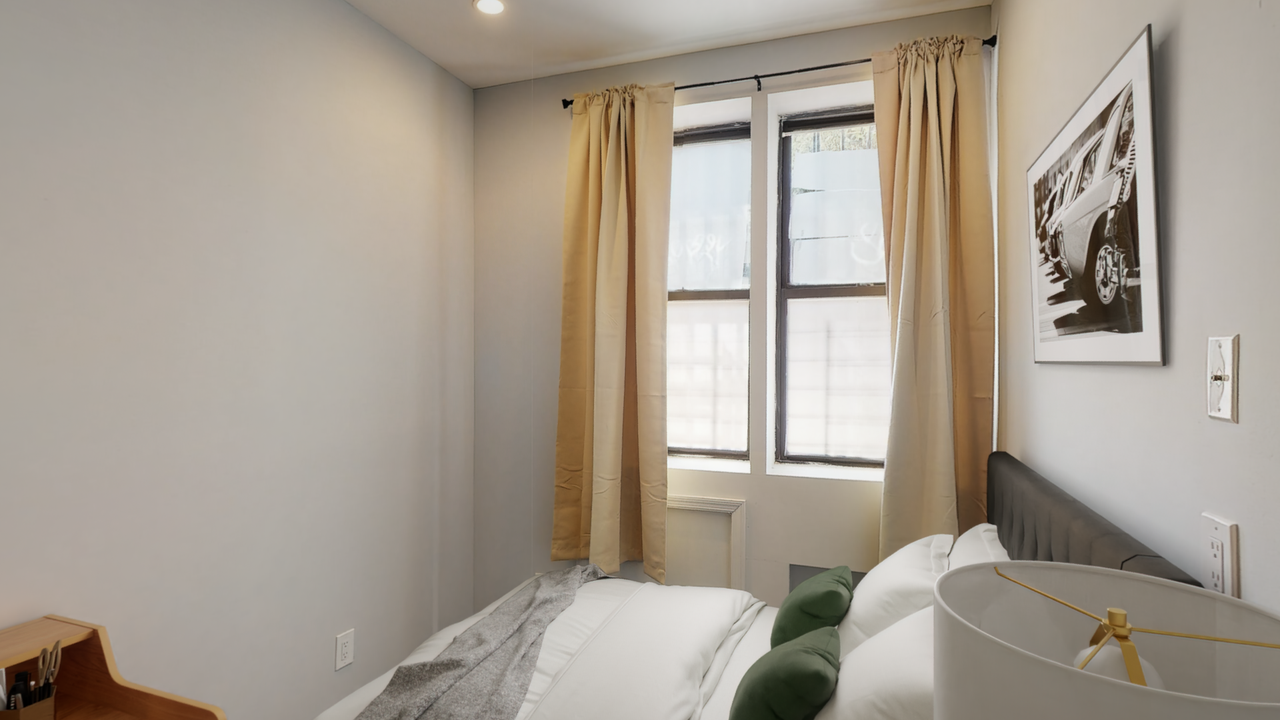 #572: East Village - Queen Bedroom A - 2