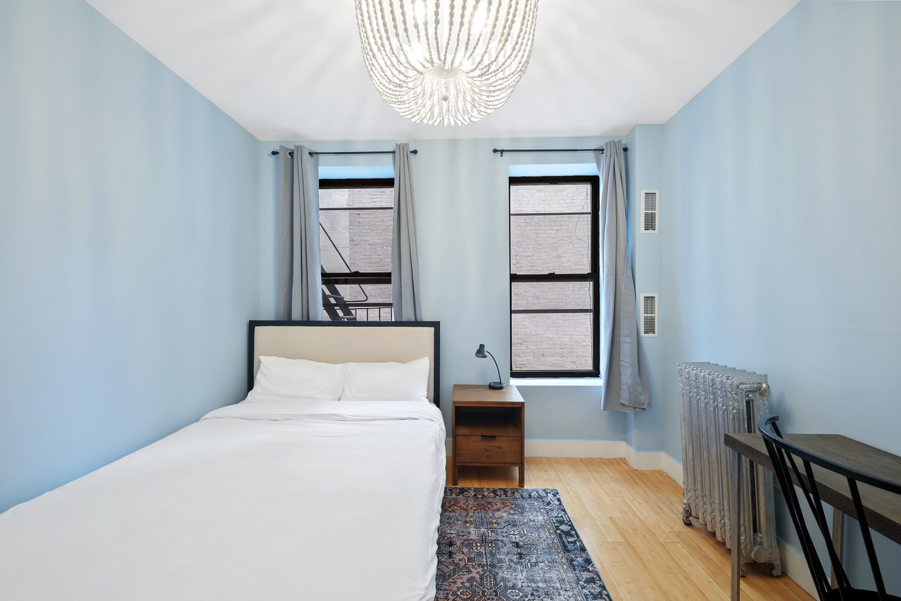  #714: West Harlem - Queen Bedroom A  -  #714: West Harlem  - Gallery -  10