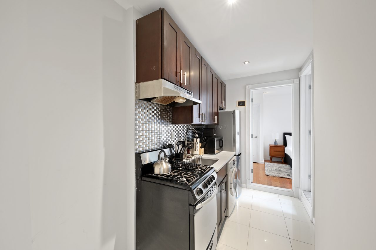  #785: Upper West Side - Twin Bedroom B  -  #785: Upper West Side  - Gallery -  8