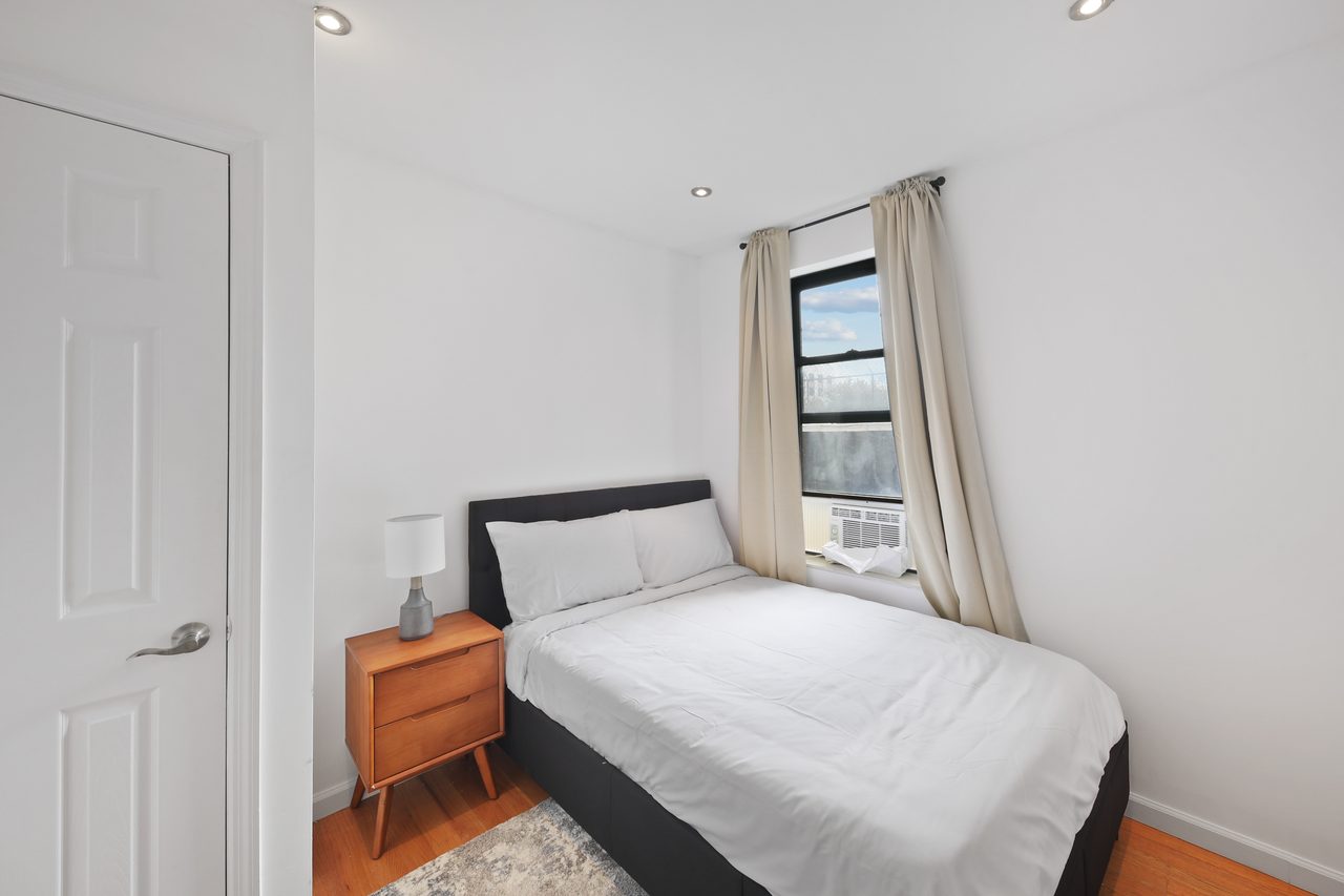  #785: Upper West Side - Full Bedroom A  -  #785: Upper West Side  - Gallery -  8