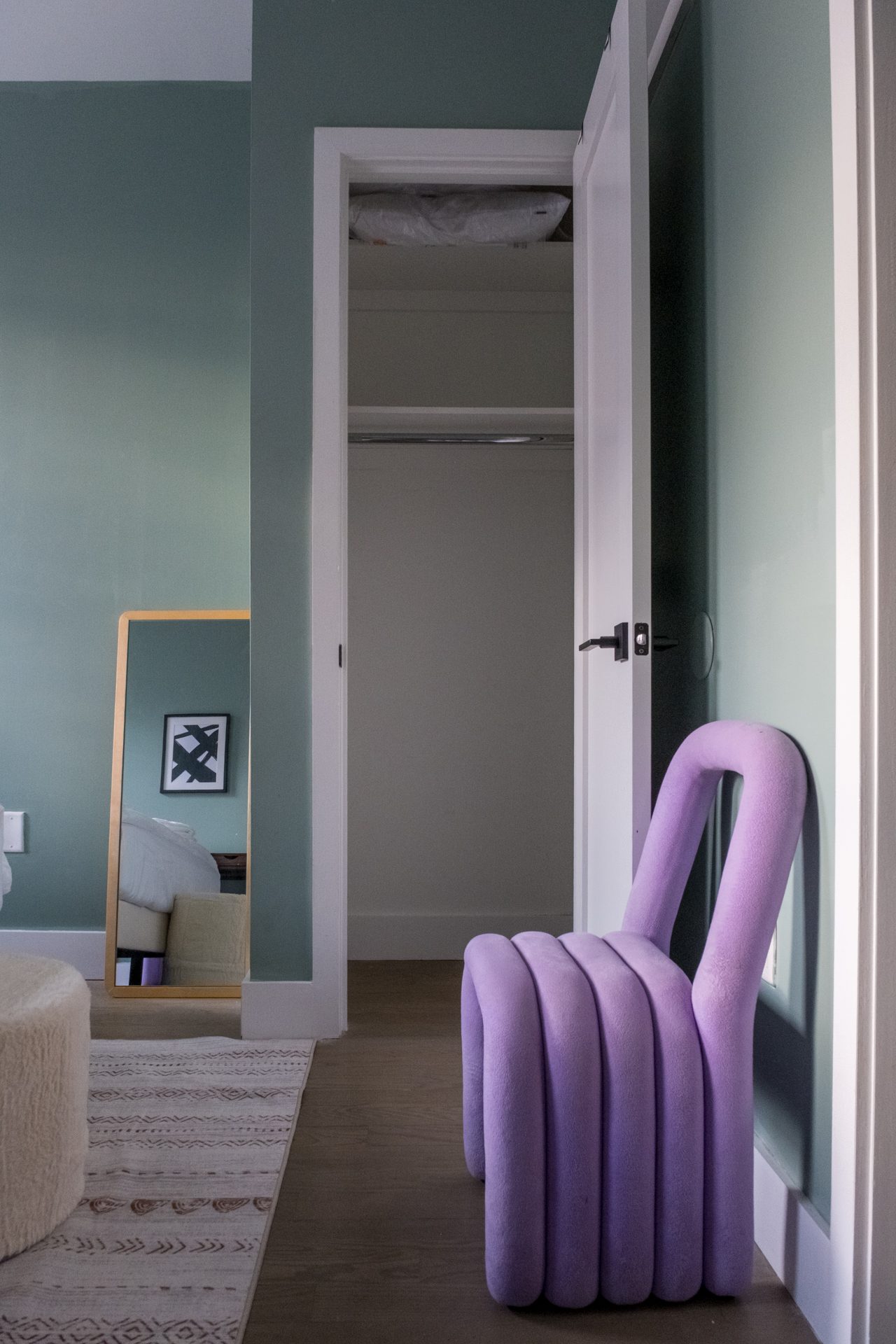  #500: East Harlem - 1 Bedroom (Queen) Furnished Only  -  #500: East Harlem  - Gallery -  2