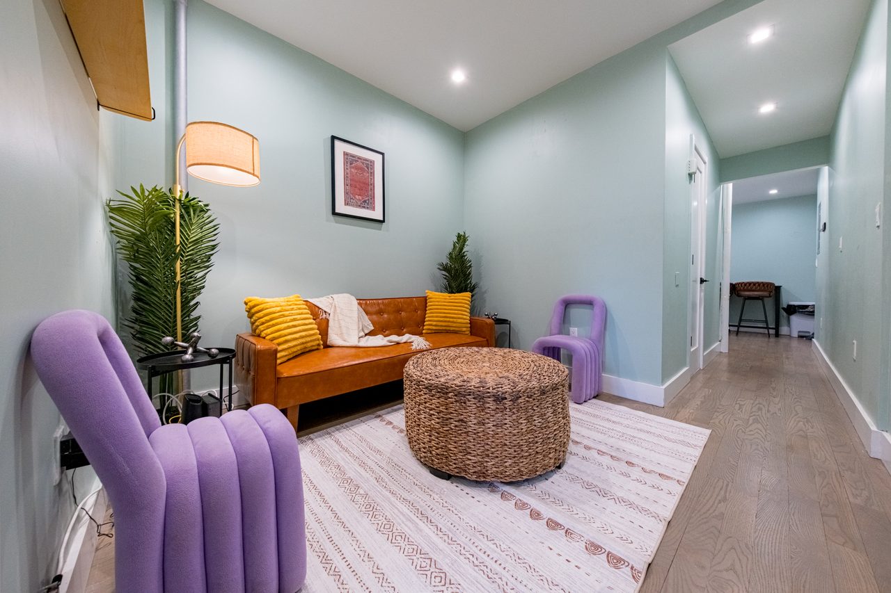  #500: East Harlem - 1 Bedroom (Queen) Furnished Only  -  #500: East Harlem  - Gallery -  16