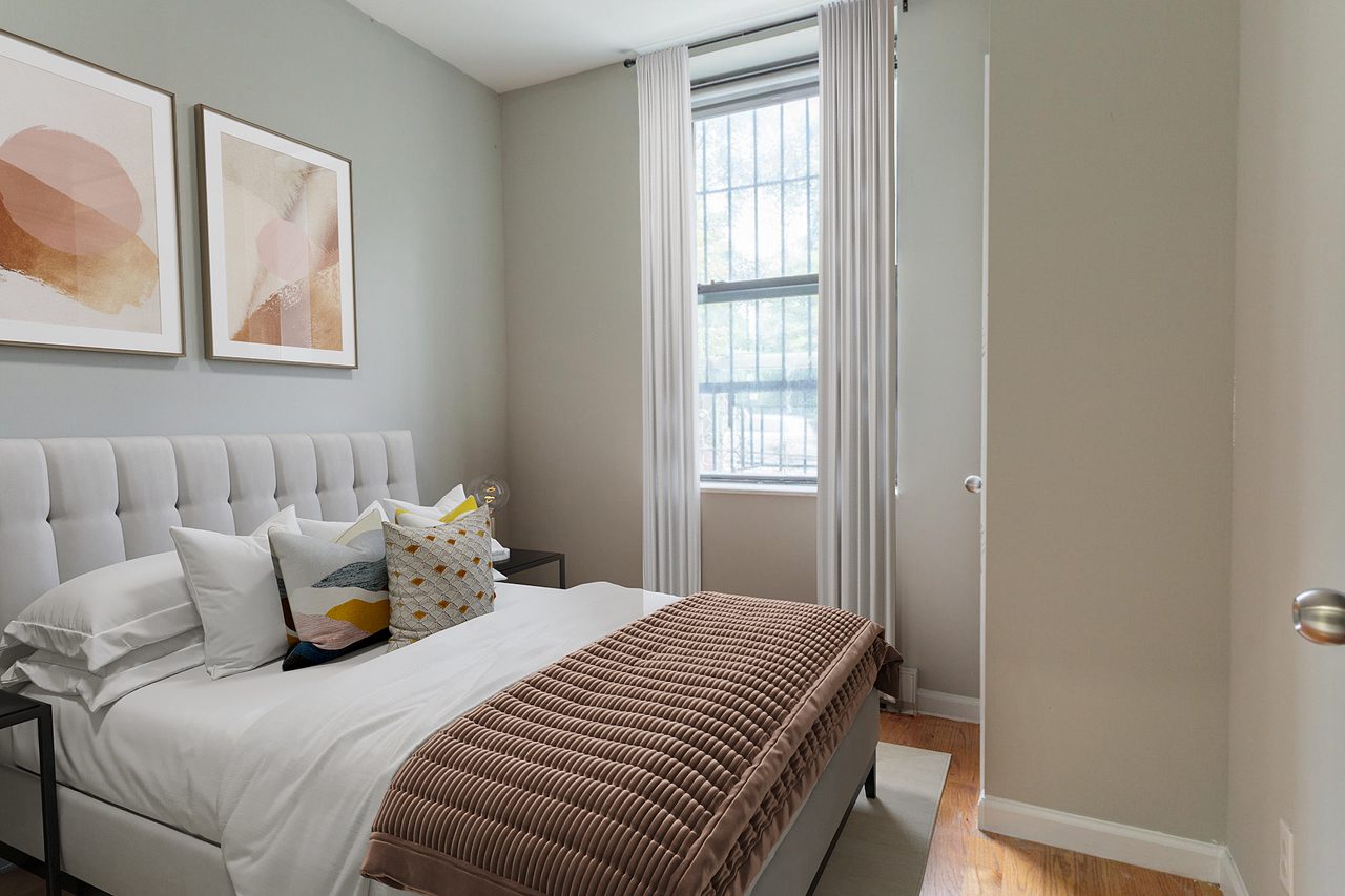 #1580: Upper West Side - Full Bedroom B - 1