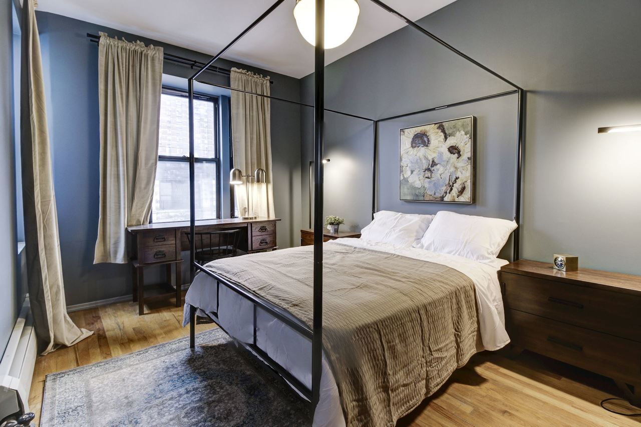 #165: Hamilton Heights - Queen Room B - #165: Hamilton Heights - Gallery - 2