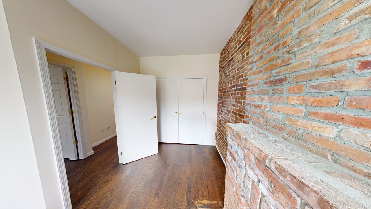 #1739: Central Harlem - Full Bedroom D - 3
