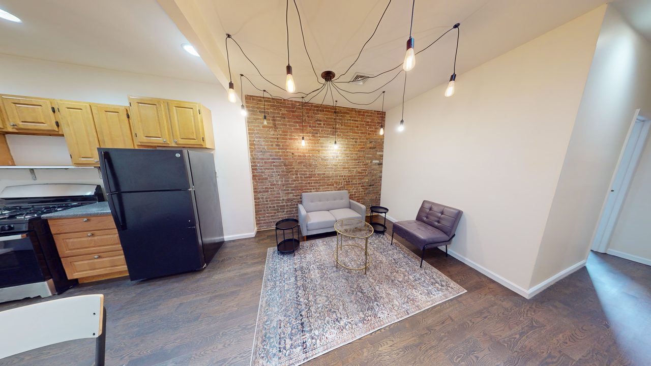 #1739: Central Harlem - Full Bedroom D - 5