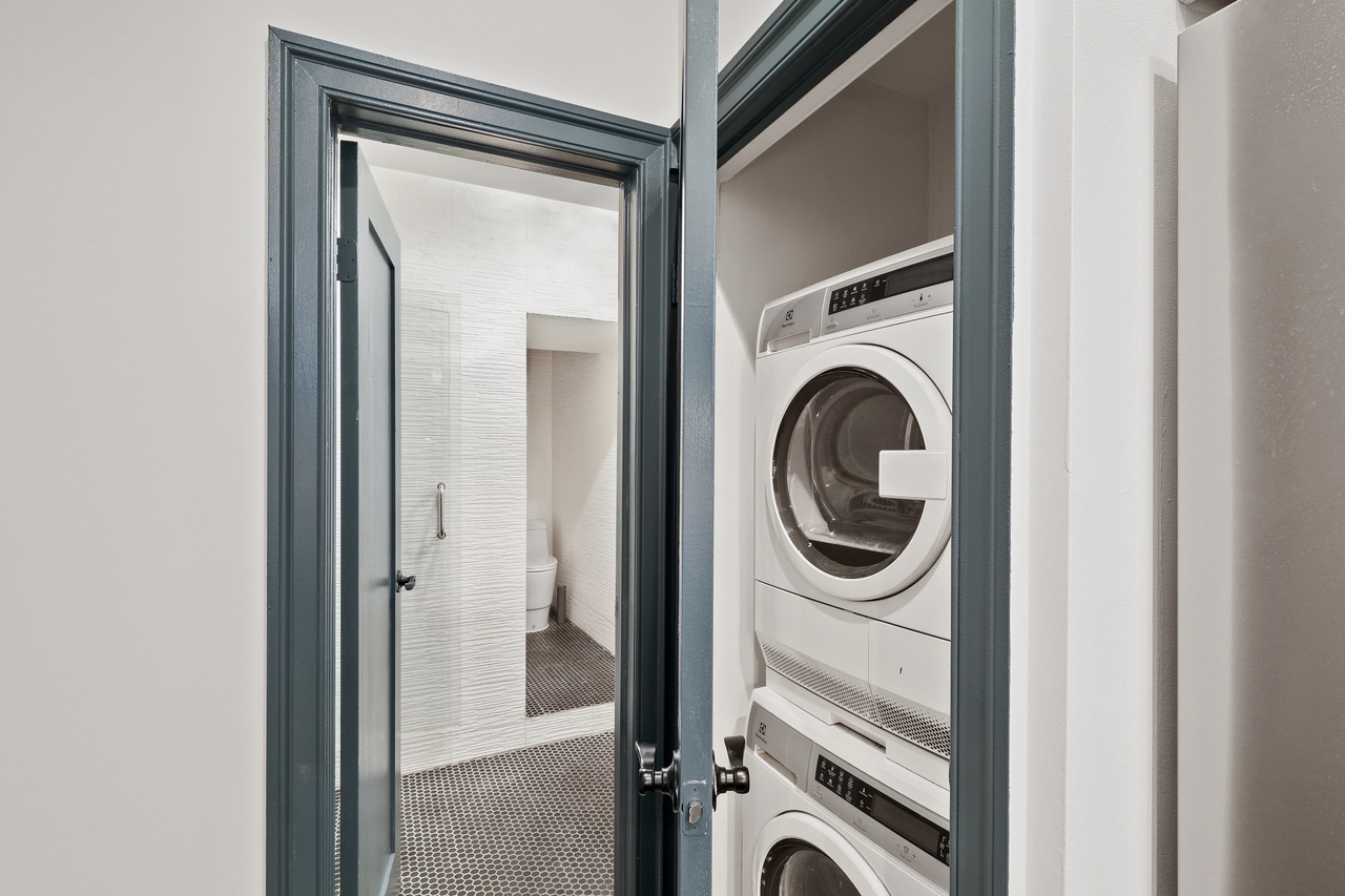  #497: Columbus Circle - 1 Bedroom (Queen)  -  #497: Columbus Circle  - Gallery -  15