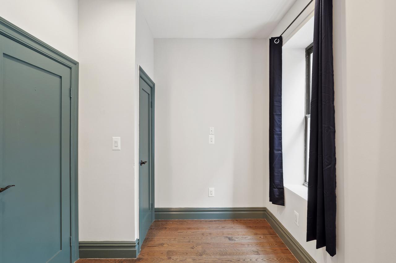  #497: Columbus Circle - 1 Bedroom (Queen)  -  #497: Columbus Circle  - Gallery -  7