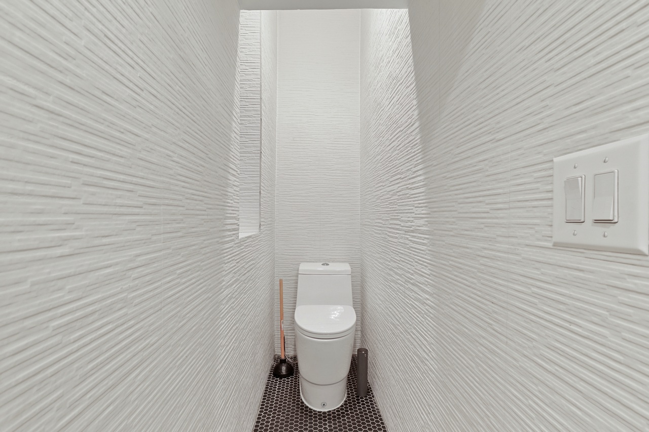 #497: Columbus Circle - 1 Bedroom (Queen) - #497: Columbus Circle - Gallery - 1