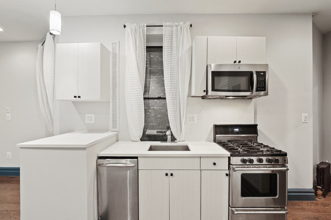  #497: Columbus Circle - 1 Bedroom (Queen)  -  #497: Columbus Circle  - Gallery -  20