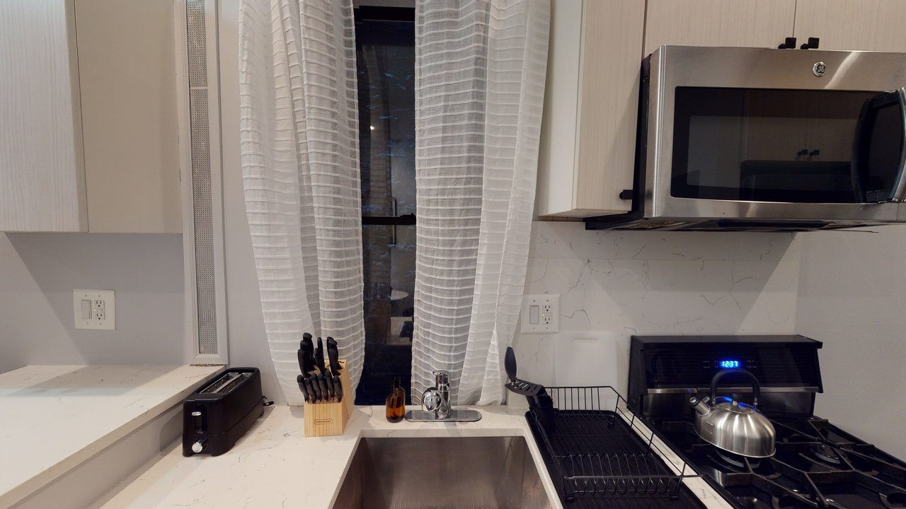  #497: Columbus Circle - 1 Bedroom (Queen)  -  #497: Columbus Circle  - Gallery -  11